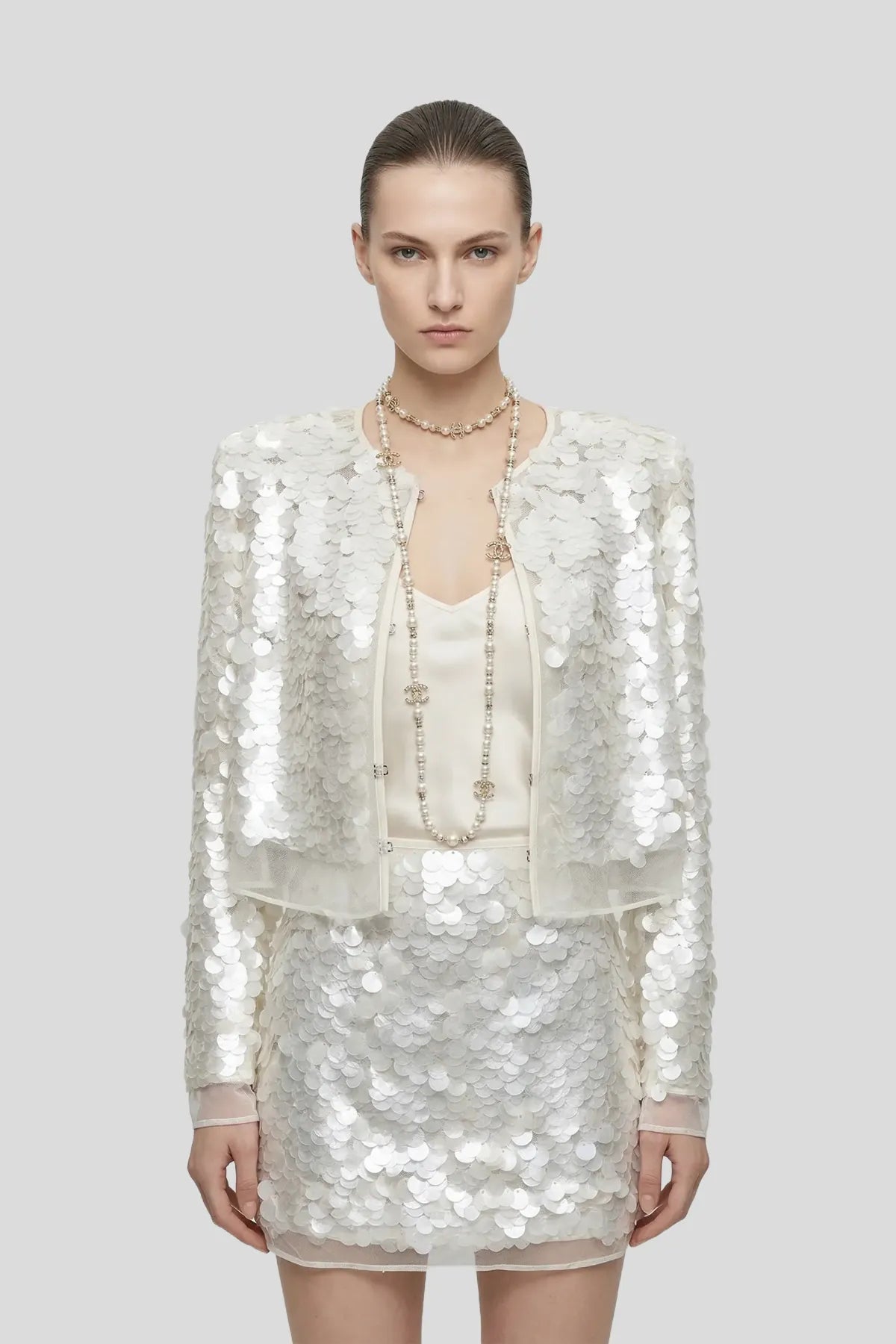 DW Ateller Luminescent Sequin Cropped Jacket & Mini Skirt Set Imagen principal del producto