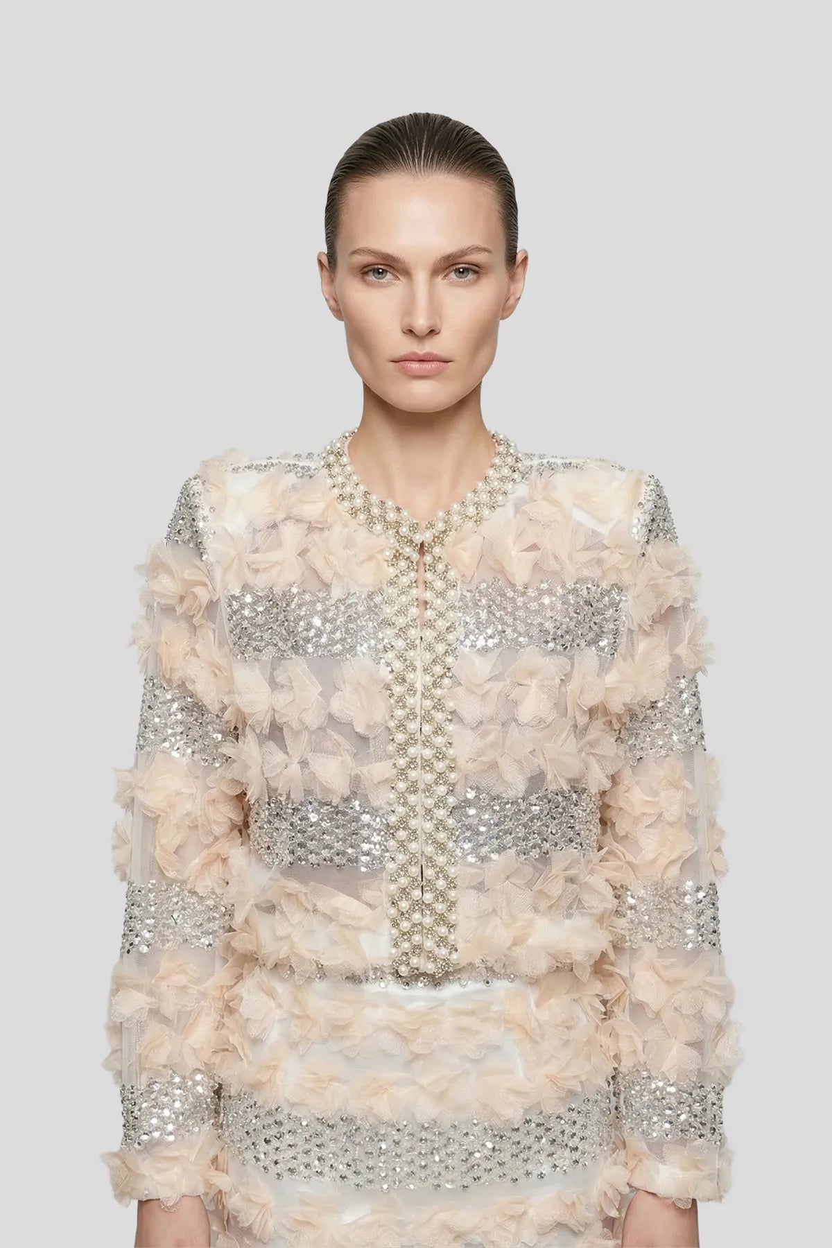 DW Ateller 3D Floral Appliqué & Sequined Pearl-Trimmed Set Imagen principal del producto