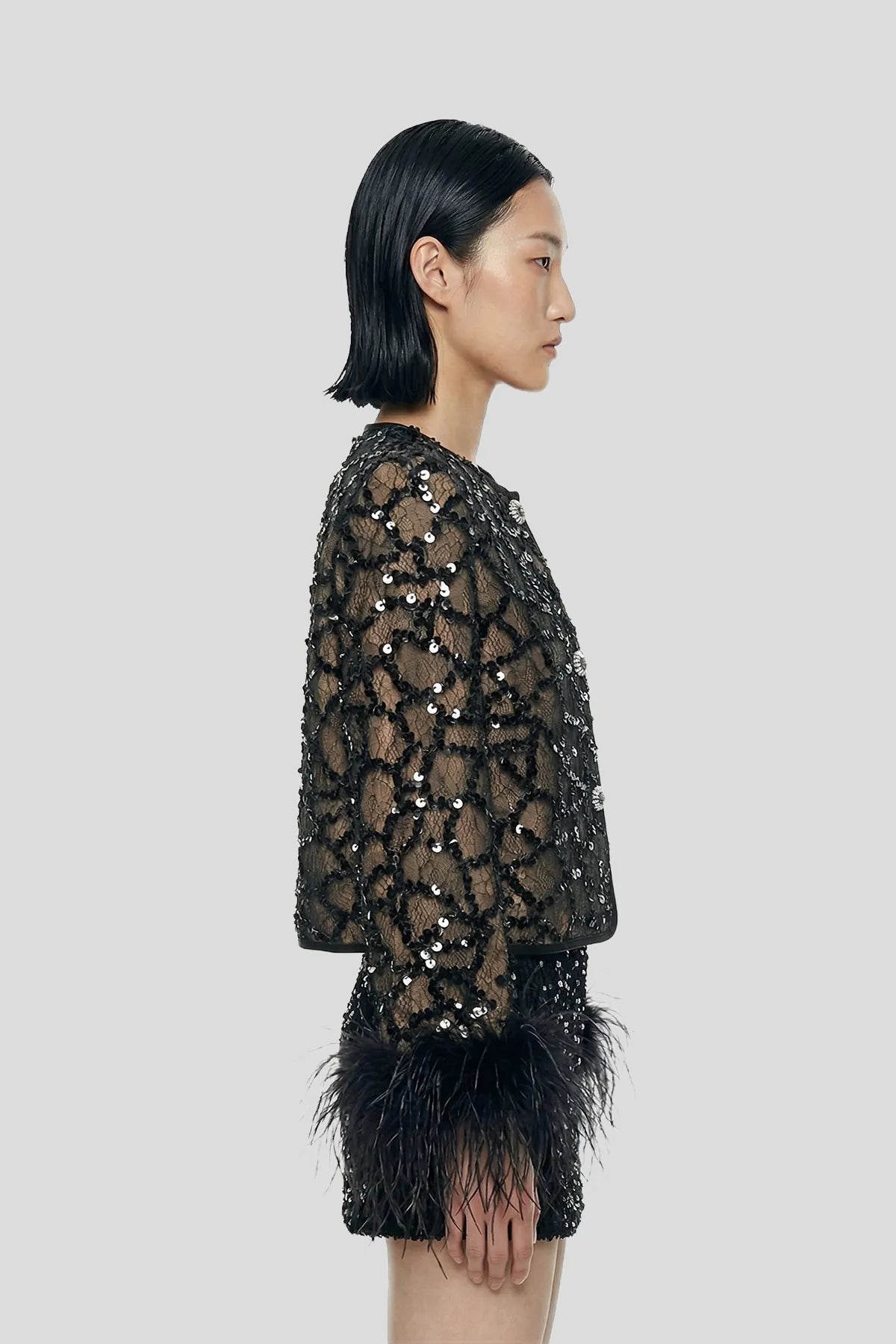 Sequin Lace Feather-Cuff Evening Jacket Imagen secundaria del producto